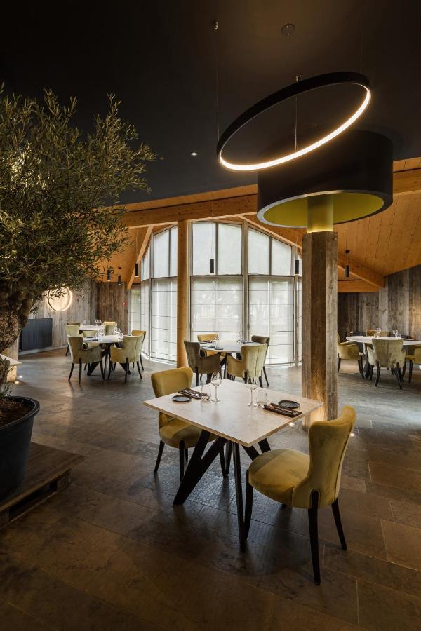 Logis Hotel Parenthese, Restaurant & Spa Chille ภายนอก รูปภาพ