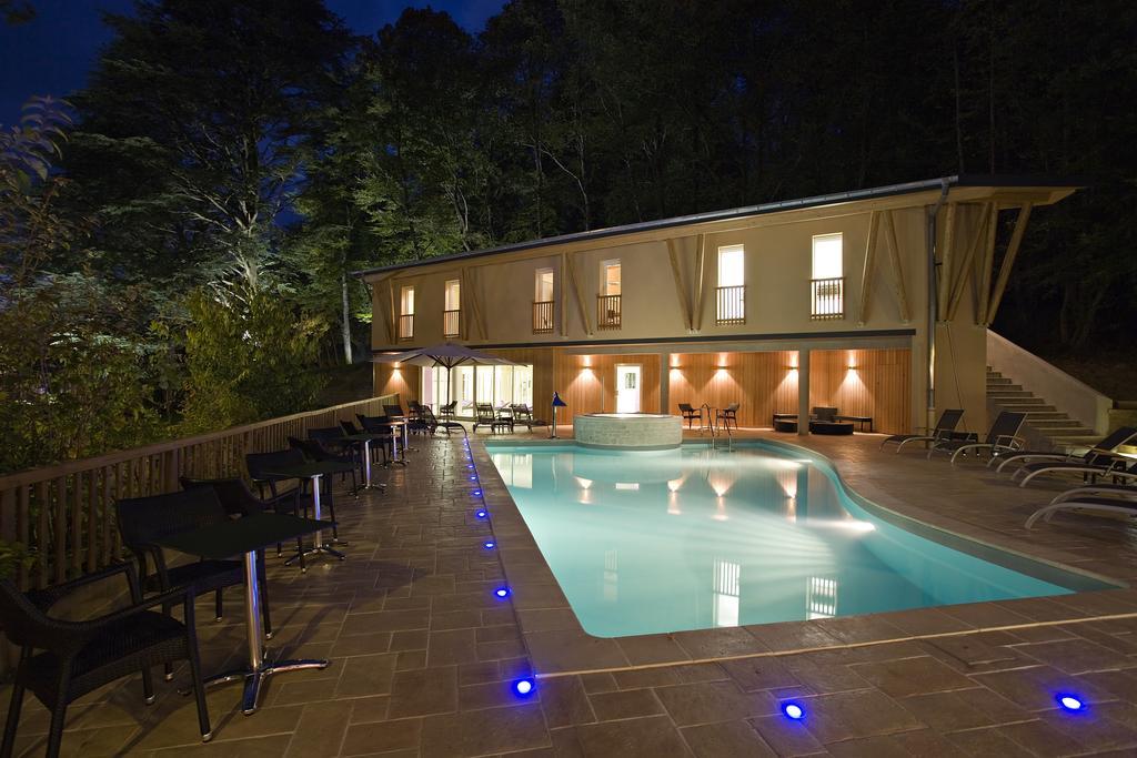 Logis Hotel Parenthese, Restaurant & Spa Chille ภายนอก รูปภาพ