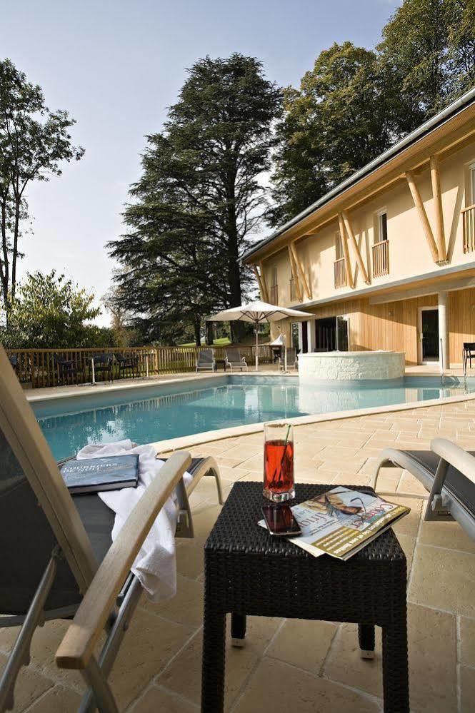 Logis Hotel Parenthese, Restaurant & Spa Chille ภายนอก รูปภาพ